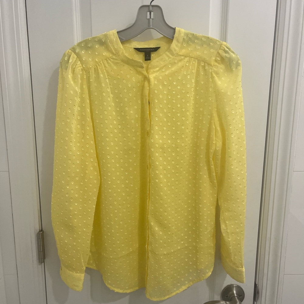 Banana Republic Drapey Classic Textured Blouse